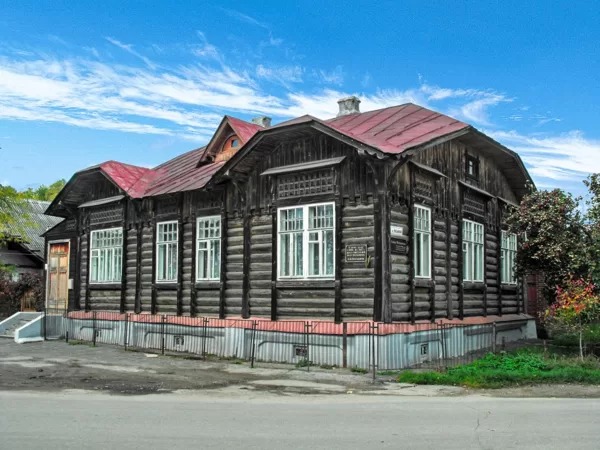 Район Малое Петрино. Дом В.В. Меньшова- деда поэта-песенника А.И.Фатьянова. 